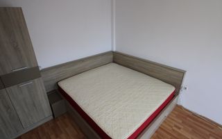 Decomandat, centrala proprie, parcare inclusa. - Poză 4
