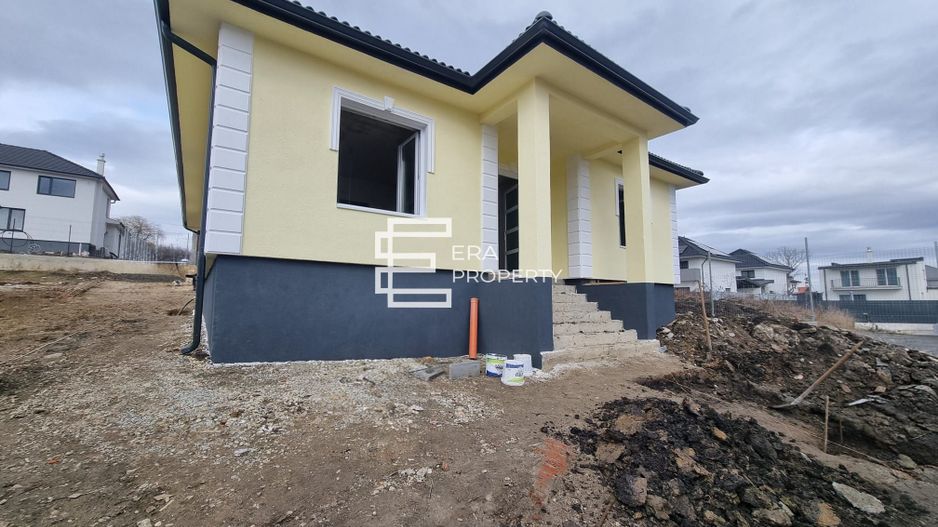 Casă individuală 4 camere, 130 mp utili, teren 500 mp, Cisnădie - Poză 2