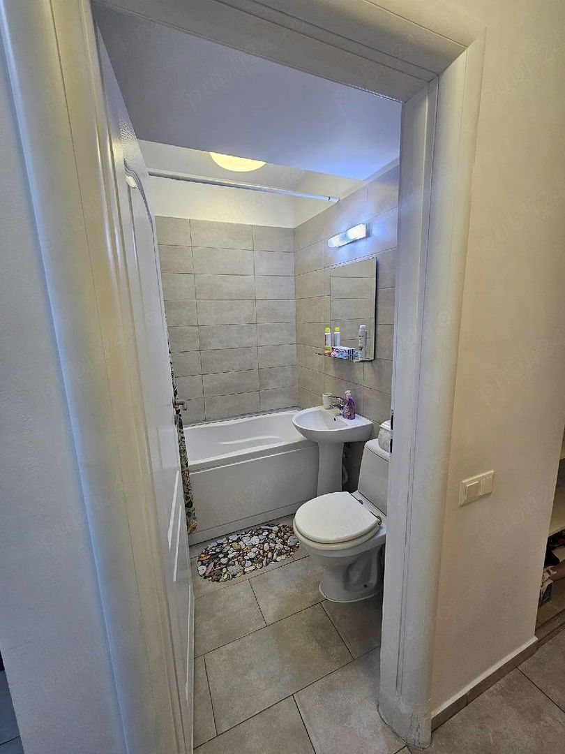 Apartament 2 camere, decomandat, centrala proprie, bloc din 2017 - Poză 5