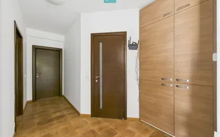 Apartament 3 camere, 2 băi, curte și parcare | Otopeni – Odăi - Poză 21