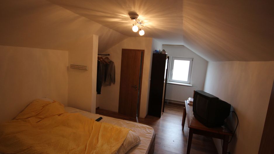 Vila  destinatie camin batrani - Poză 25