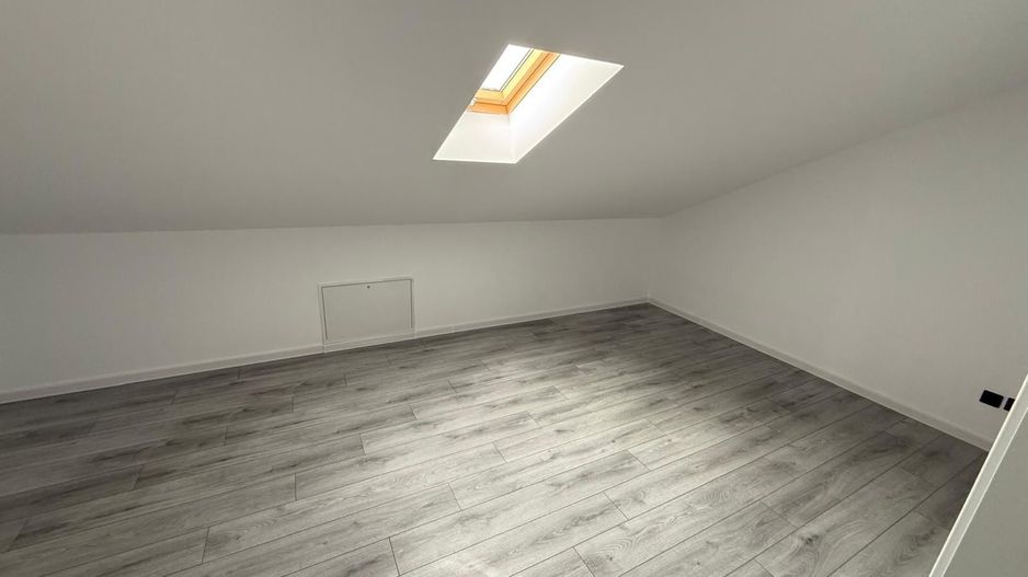 Vilă Premium cu 5 Camere în Tunari | Lângă Cosmopolis & Școala Mark T. - Poză 12