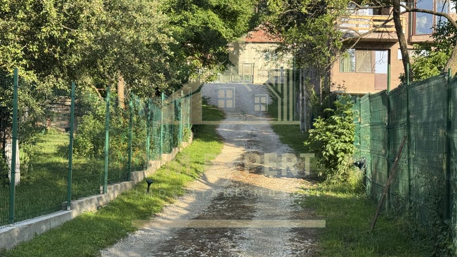 VILA S+P+E-306 MP, TEREN 2078 MP, CAMPULUNG - Poză 59