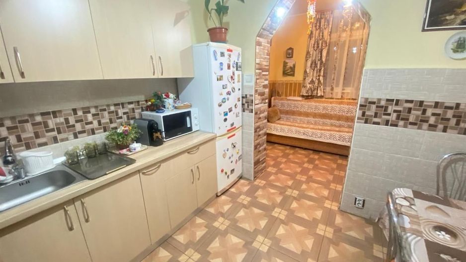 Casuta individuala p+m CENTRALA PROPRIE terasa curte comuna - Poză 1