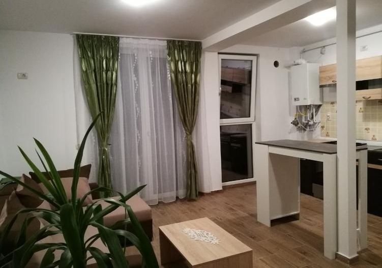 Giroc-UM | 2 Camere | Mobilat si Utilat | Loc de parcare - Poză 1