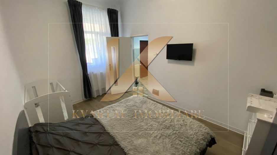 Apartament la casă 2 camere, curte , 62 mp Parneava ! - Poză 1