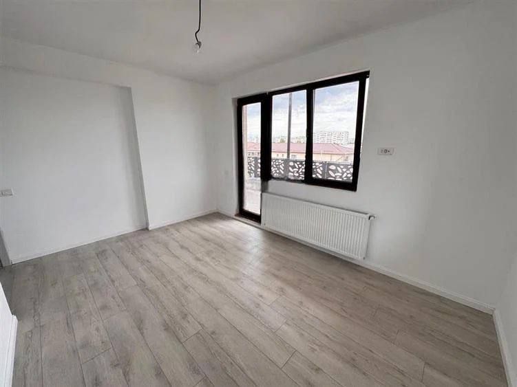Apartament 2 camere de vanzare - Titan - Poză 6