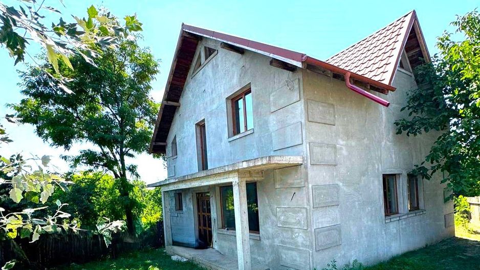 99.900 Euro casa+teren 1000 mp(concesiune) in com Sendreni - Poză 1