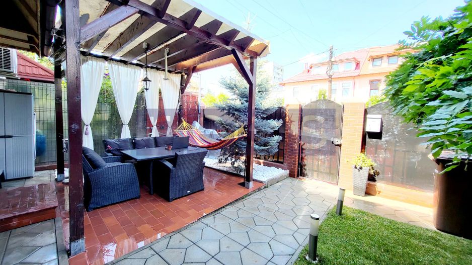 VANZARE 2 CAMERE 65MP PLUS CURTE 25MP | PIATA DOMENII - Poză 1