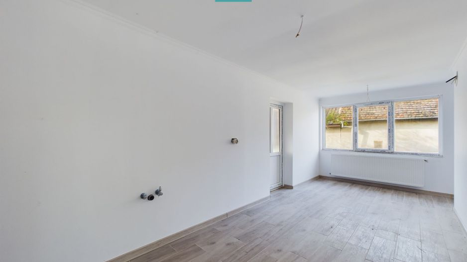 Casă în Vladimirescu - Poză 9