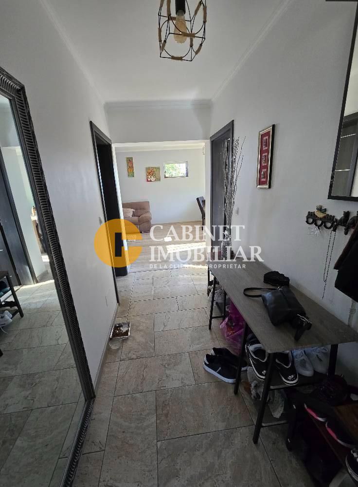 Casa tip duplex - constructie proprie - la asfalt - Poză 18