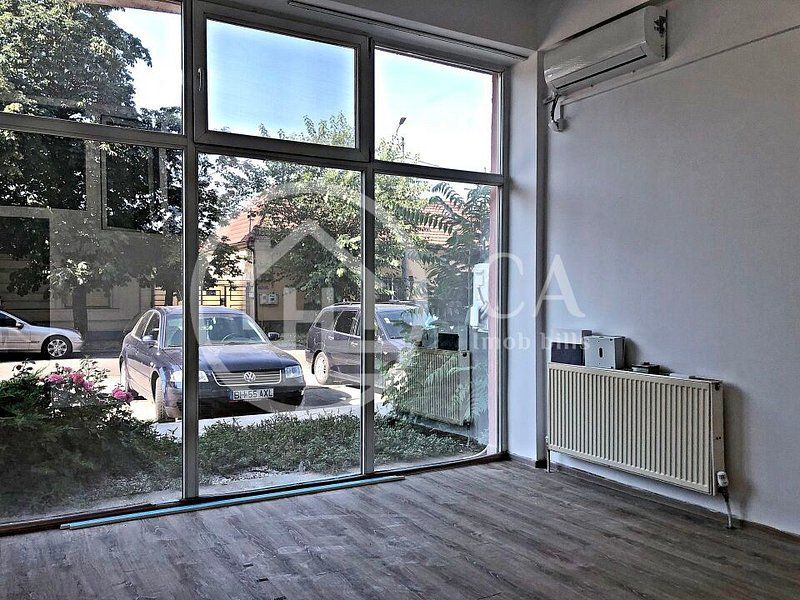 Spatiu comercial cu 3 camere de inchiriat in zona Iosia Nord, Oradea - Poză 3