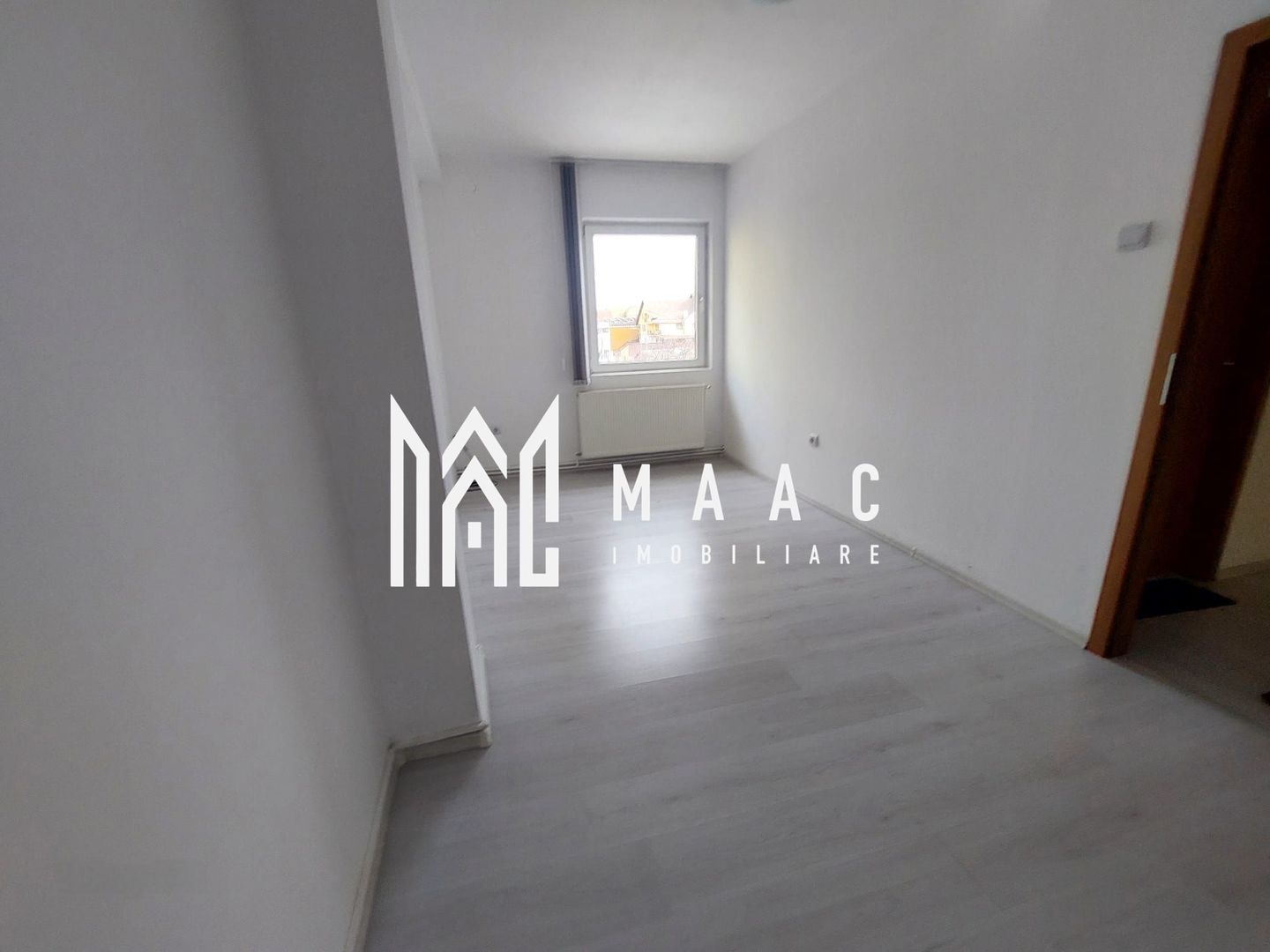 Spațiu de Birou | 14 mp  | Strand II - Poză 7