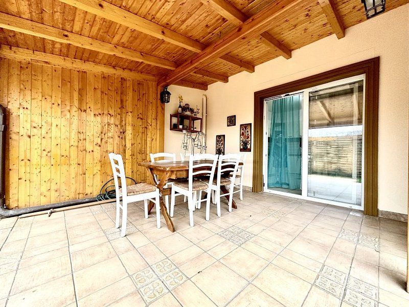 Casa la intrare în Ghiroda - Poză 38