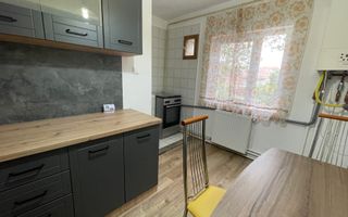 Apartament 2 camere la etajul 1 -zona Bucovina - Poză 13