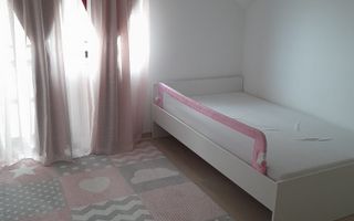 🏡 VILĂ DEOSEBITĂ - MOBILATĂ COMPLET ,  MIROSLAVA 🏡 - Poză 9