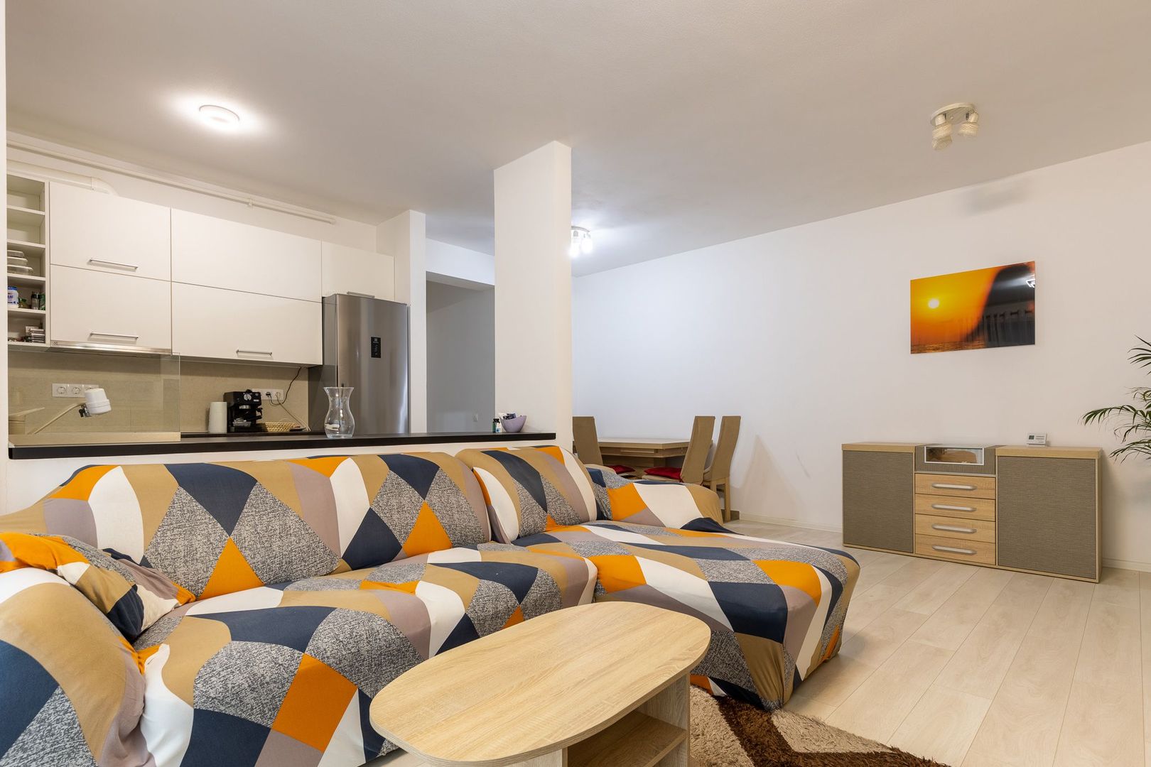 Bloc nou, zona de case, 2 camere cu 2 băi, Comision 0% - Poză 4