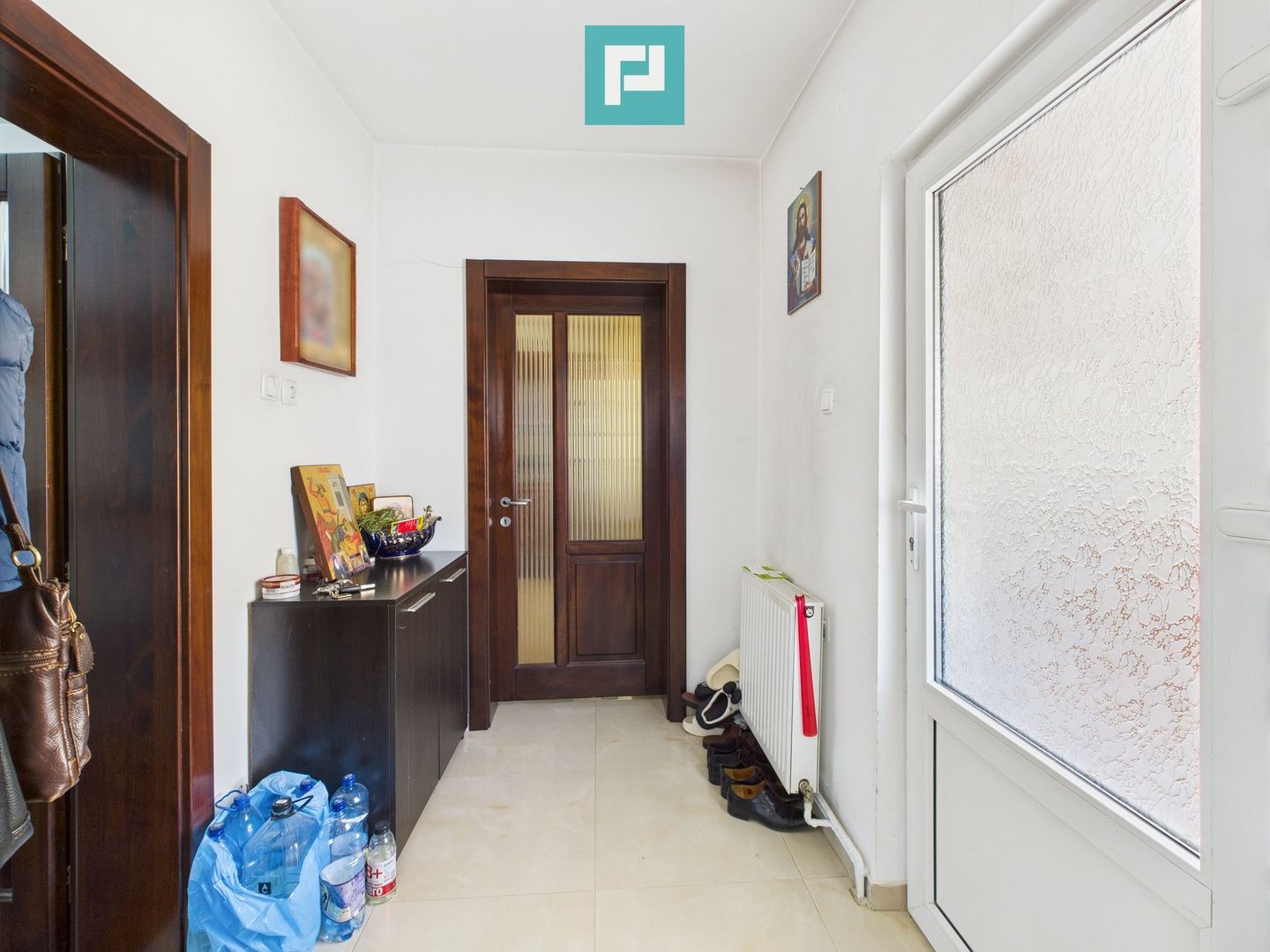 Casă cu 2 camere și teren de 1450 mp în Aradul Nou - Poză 11