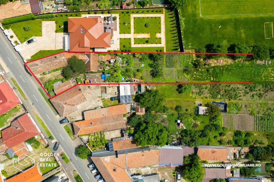 Casa de renovat/demolat, teren 1996 mp, str Constitutiei - Poză 1