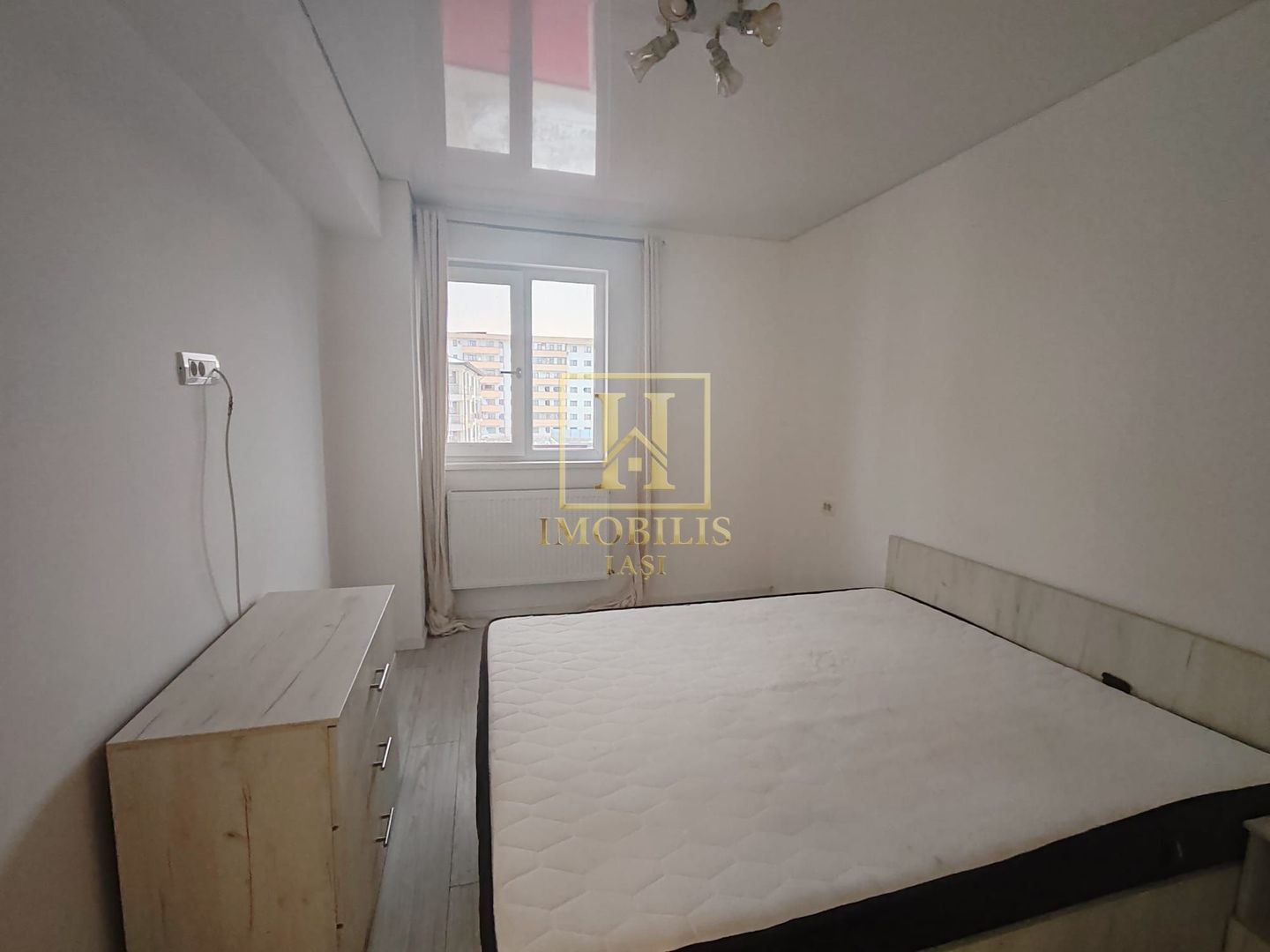Apartament 2 camere 42 mp + loc parcare Bucium Visan 350 euro - Poză 2