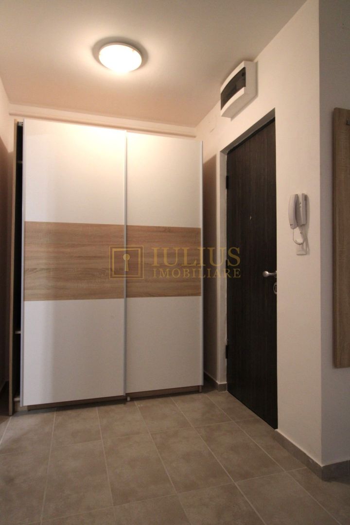 Zona de nord, Toronto Residance, mobilat modern. Loc parcare - Poză 9