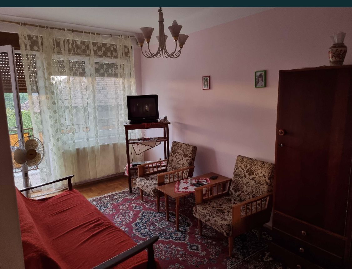 Casa centrala cu etaj - Poză 5