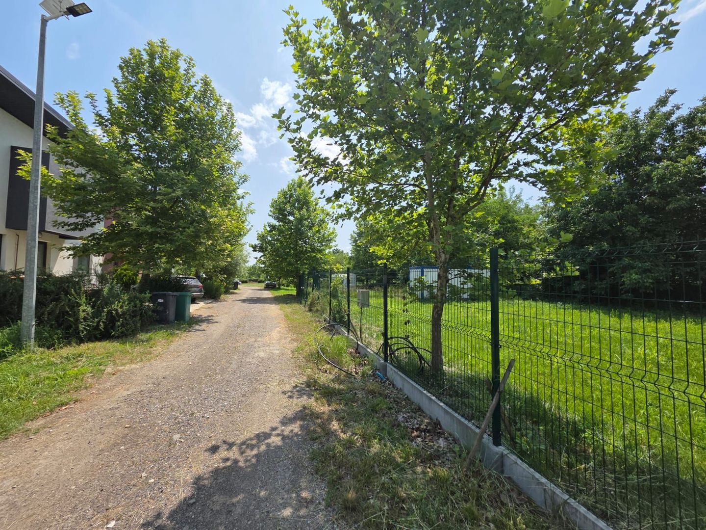 Teren intravilan 800 mp de vânzare – Săbăreni, lângă Ferma Pedagogică - Poză 1