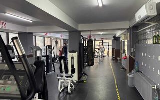 Spatiu comercial 164mp etaj 1 Dristor Racari - Poză 1