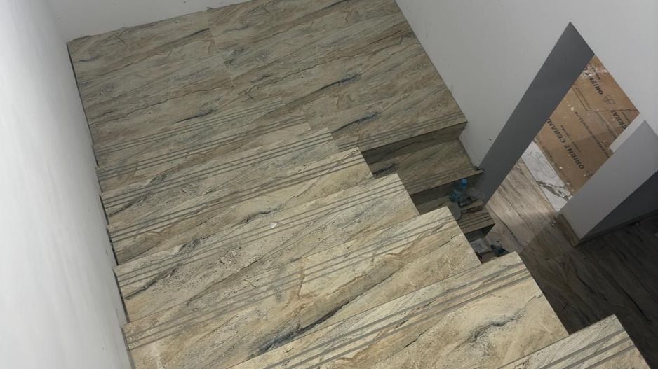 Casa de familie in zona rezidentiala - Poză 6