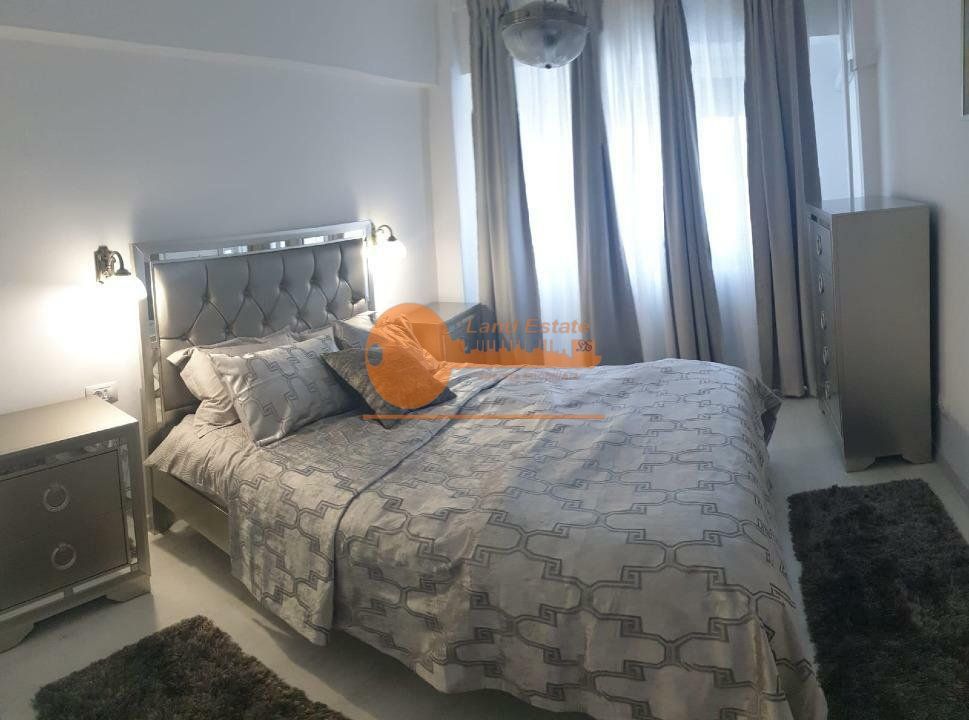 4 camere Dorobanti-Piata Romana ( Renovat-1979 ) - Poză 1