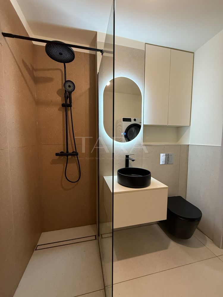 Apartament cu 3 camere, 60 mp, renovat, încălzire în pardoseală. - Poză 6