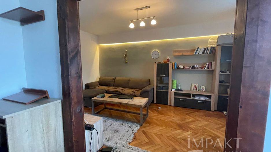 De Vanzare: Apartament cu 2 camere, Semicentral! - Poză 12