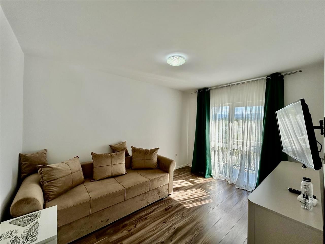 Apartament 2 camere, decomandat, 2 locuri de parcare - C. Arhitectilor - Poză 1