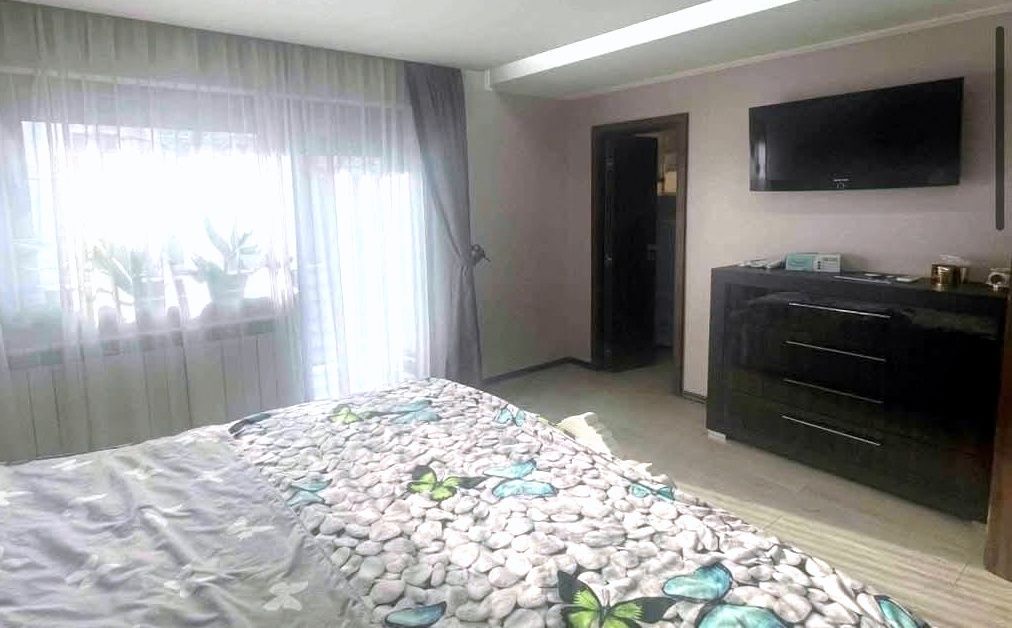 Vila moderna P+1E si teren 350 mp - zona Mazepa 2, clinica Hyperdia - Poză 15