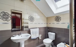 Casă individuală Moșnița Nouă - Poză 13