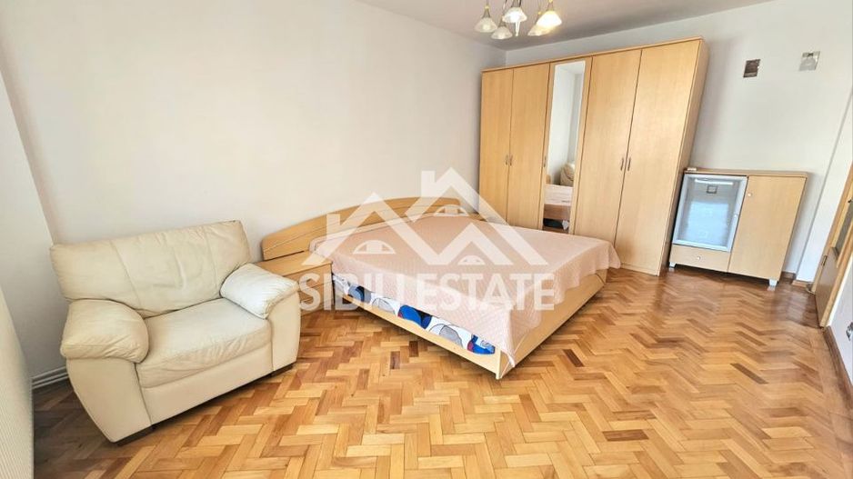 Apartament 3 camere In Sibiu, strada Siretului - Poză 6
