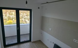 Apartament 3 camere și loc de parcare - Poză 24