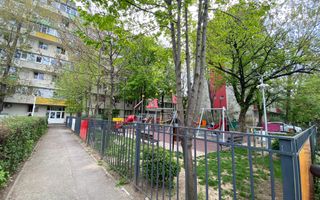 Apartament 2 camere Calea Griviței–1 Mai Metrou-vedere panoramica - Poză 2