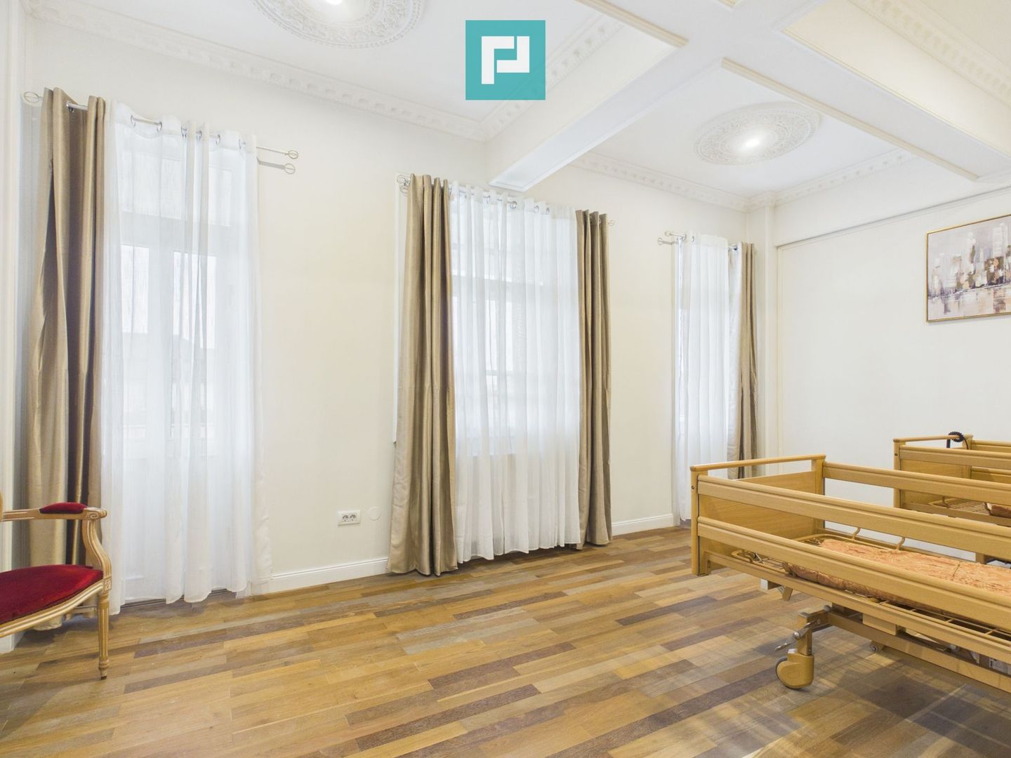 Proprietate Exclusivistă de Închiriat - Poză 30