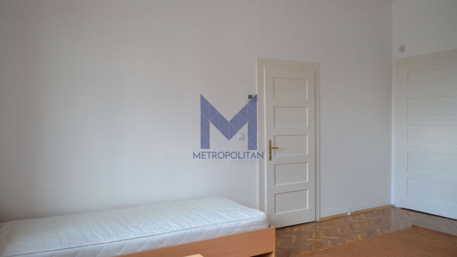 Apartament la casa de inchiriat aproape de centru - Poză 4