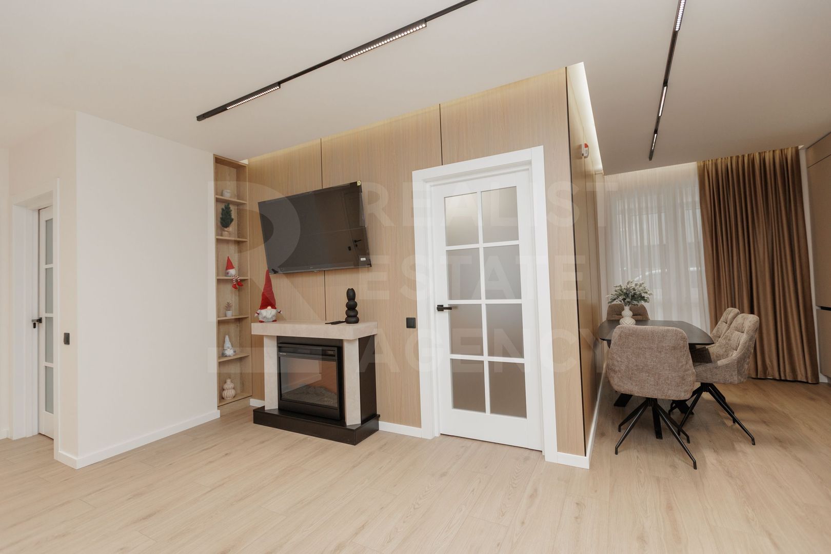 Vânzare, apartament, 3 dormitoare+living, str. Ion Buzdugan, Buiucani - Poză 3