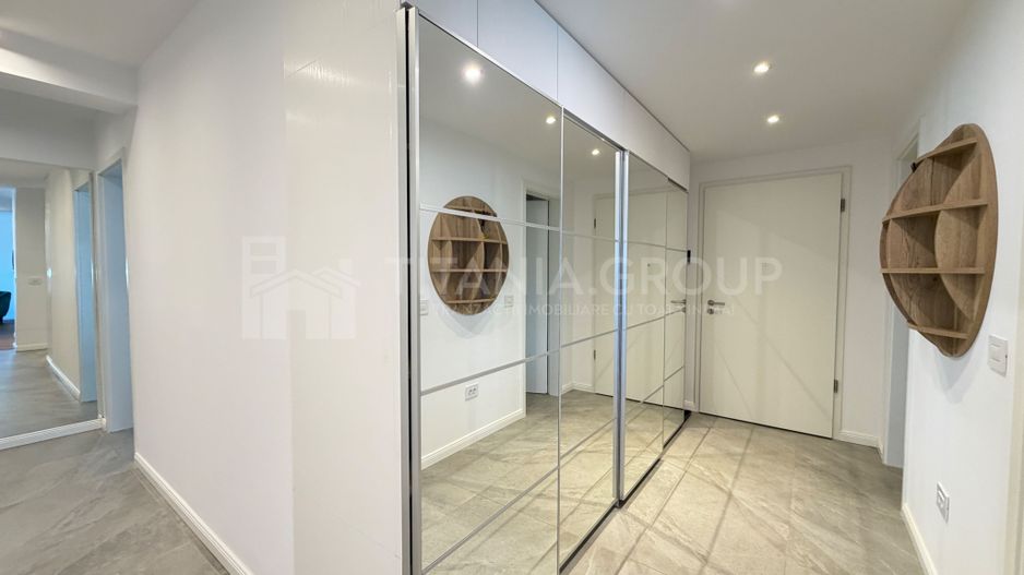 Penthouse cu 4 camere, terasă de 57 mp, priveliște - Kasper Coresi - Poză 14