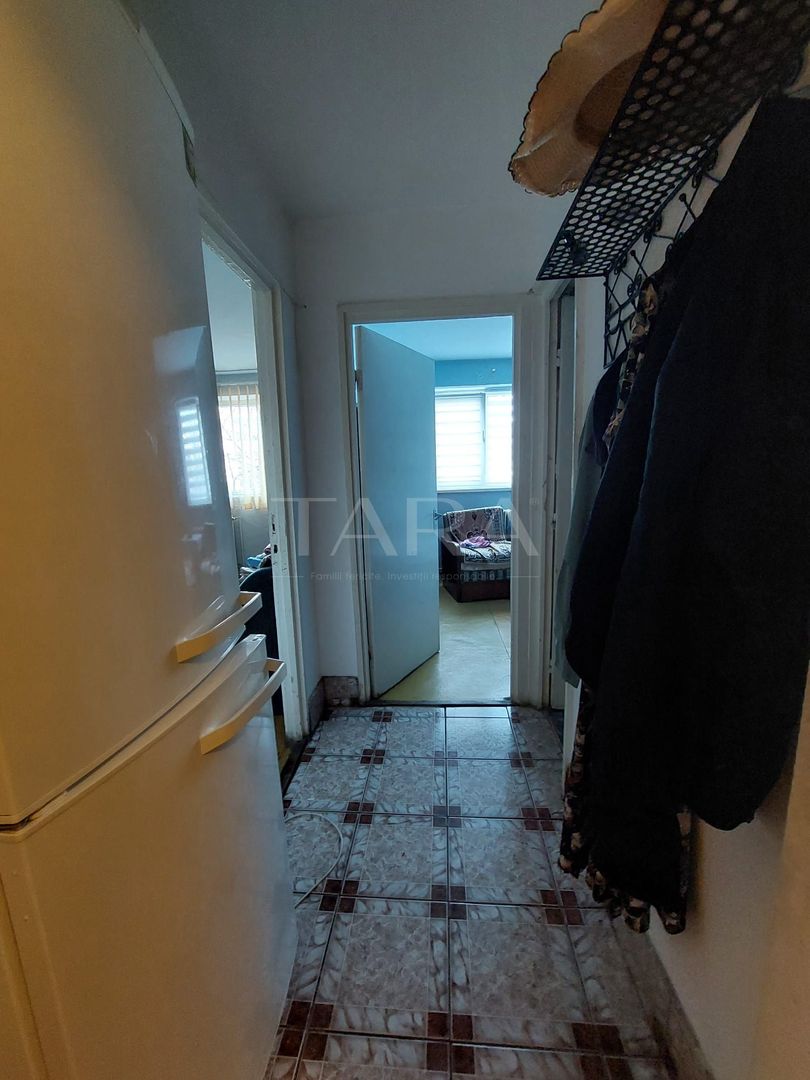 Apartament 4 camere decomandate, etaj intermediar, zonă excelentă. - Poză 6