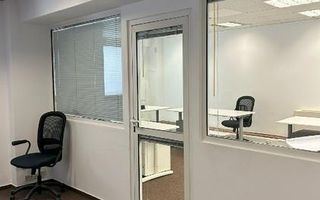 Spațiu de birouri generos și complet mobilat |One Charles de Gaulle - Poză 5