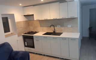 Casă complet renovată și utilată în Prisacani – 70 mp utili, teren 980 mp - Poză 2