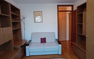 Apartament cu 4 camere in Tractoru-Independentei - Poză 7