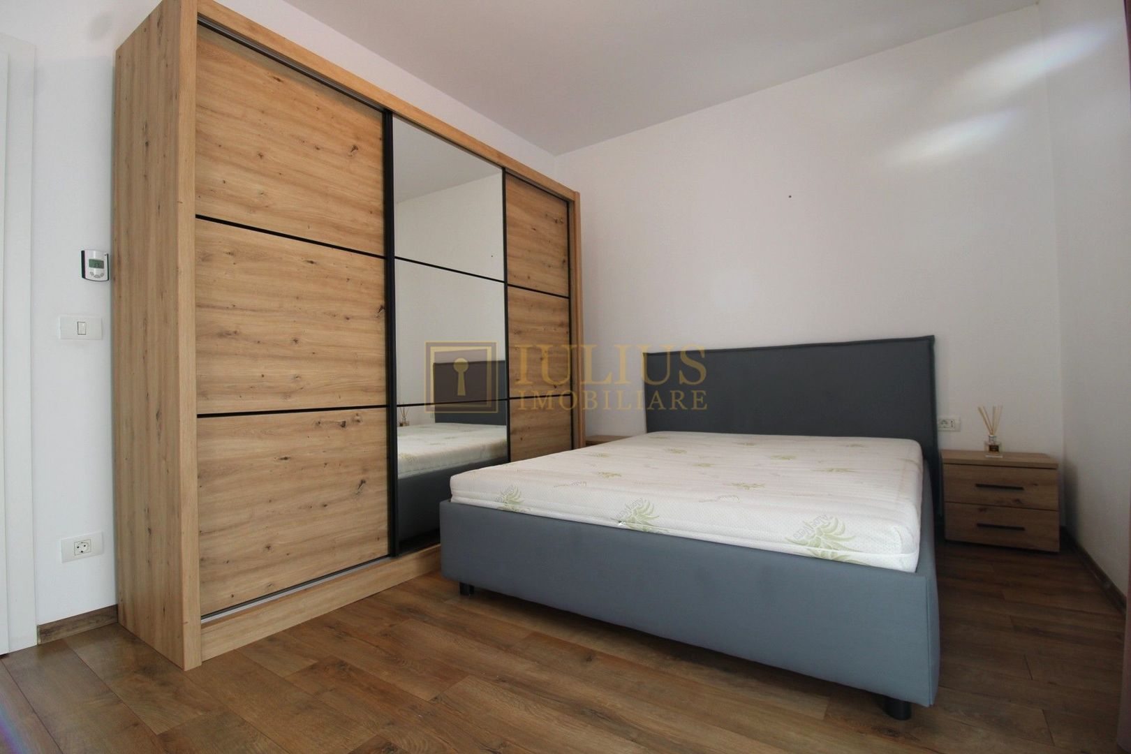 Dumbravita, 3 camere, centrala proprie - Poză 9