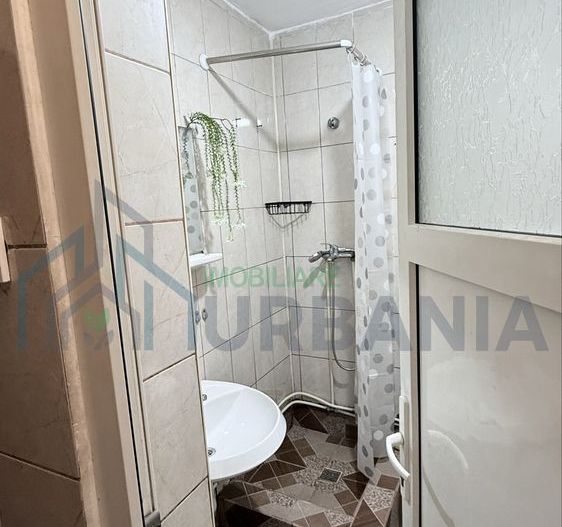 Garsonieră de închiriat, Piața Nicolina, Iași - Etaj 1 - Poză 4