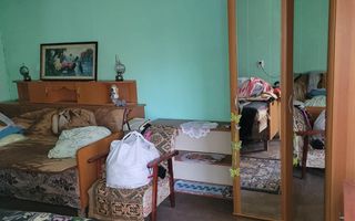 Casă Schitu Duca, 1150 mp teren, la asfalt, utilități - Poză 3