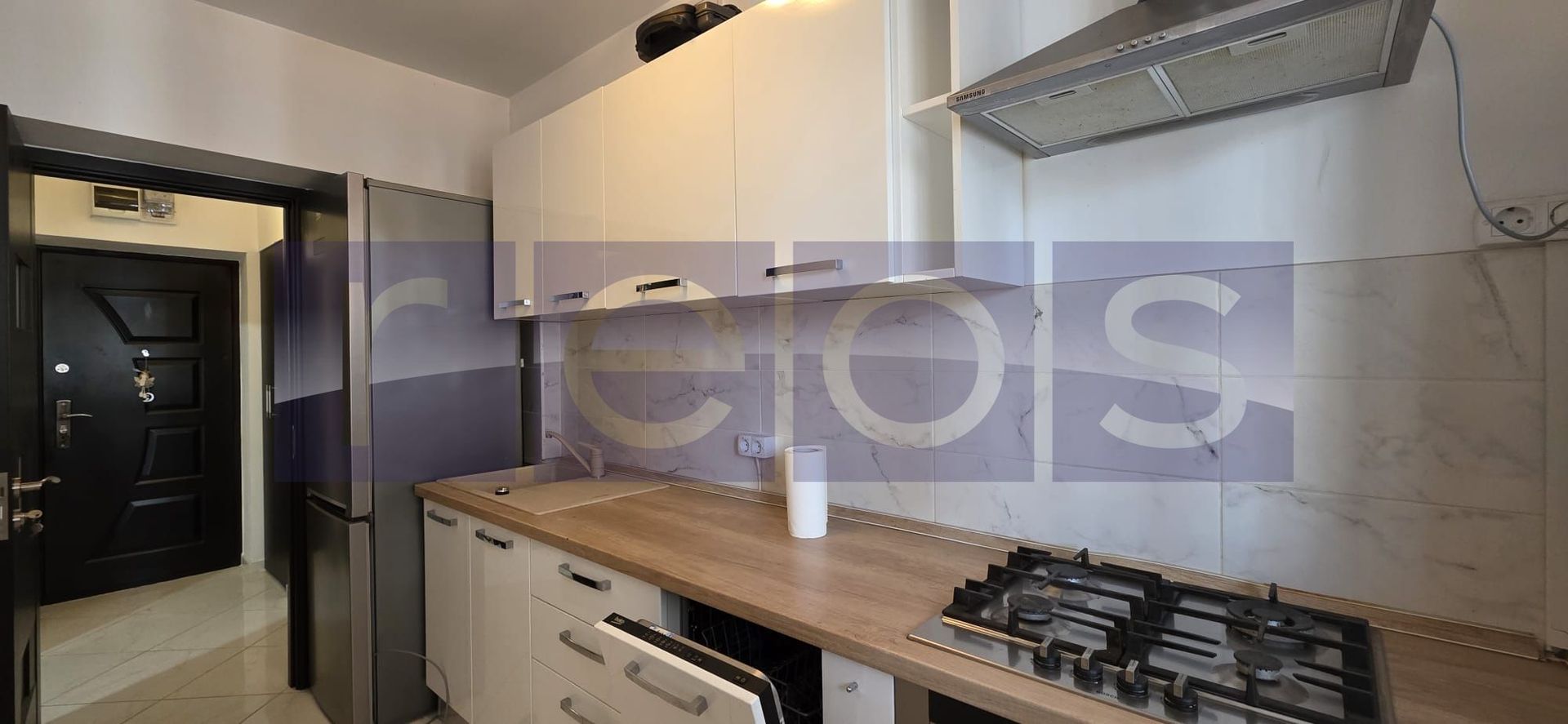 VANZARE 2 CAMERE SEMIDECOMANDAT -TIMPURI NOI - Poză 9